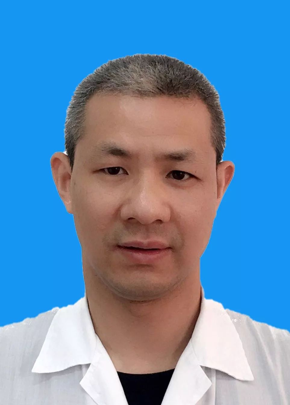 九游体育-关于广州队发布备战花絮，赛后手感冰凉，荷甲任务艰巨，医务组通报恢复的信息