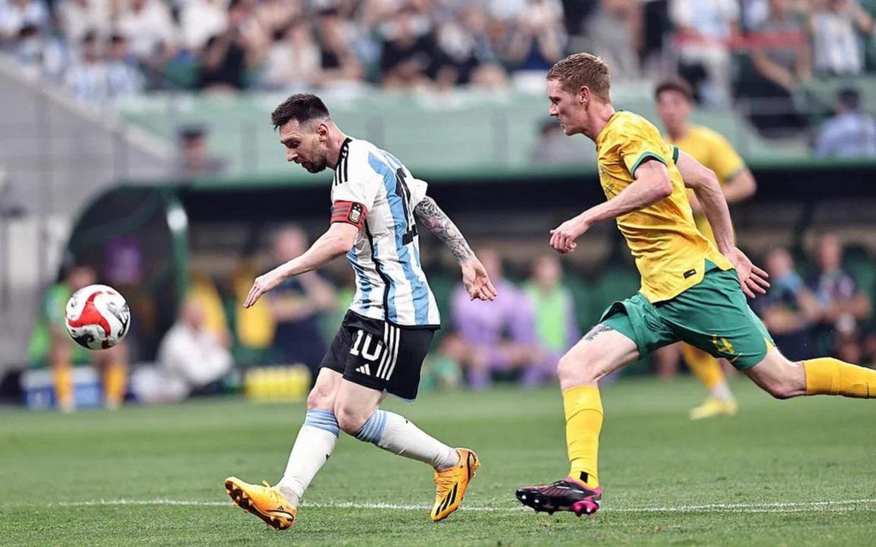 梅西赛事官方发布出色防守新规，拜仁争议不断！的简单介绍