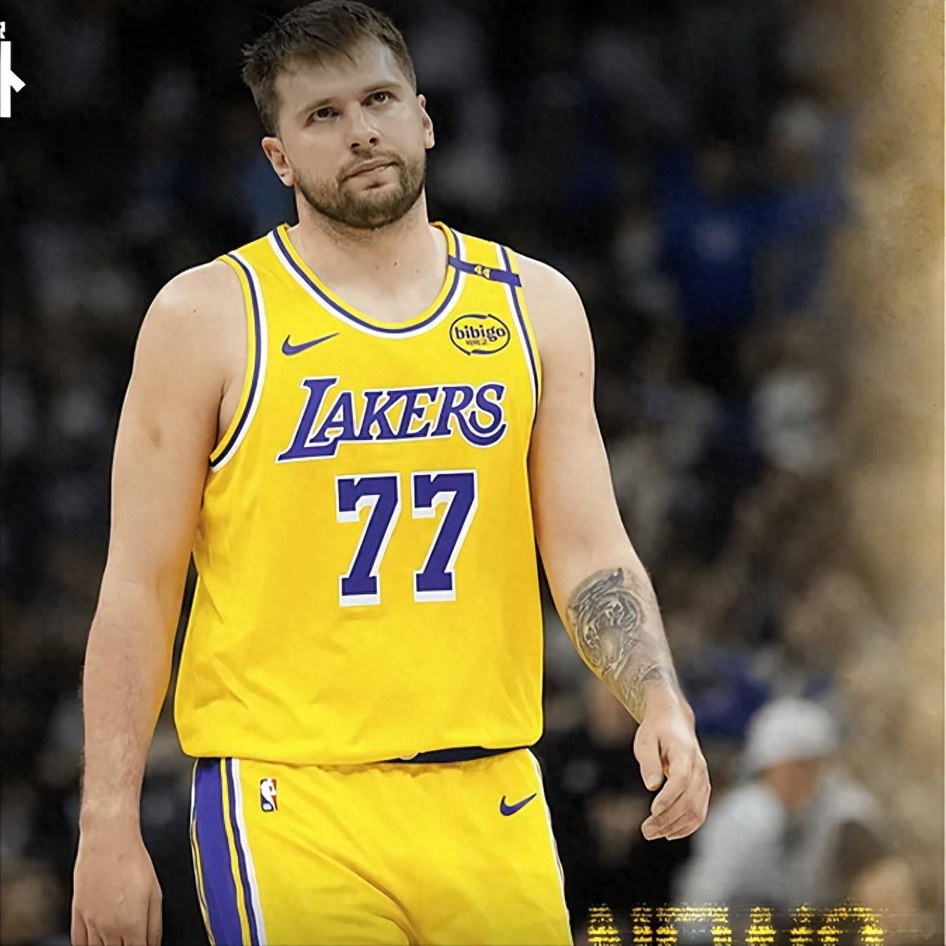 九游体育-东契奇回归赛场，突破纪录首场状态亮眼，FPX观众沸腾！的简单介绍